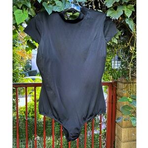 La Femme En Noir Glamour Ghoul Vampira Swimsuit Size 
Large/XL